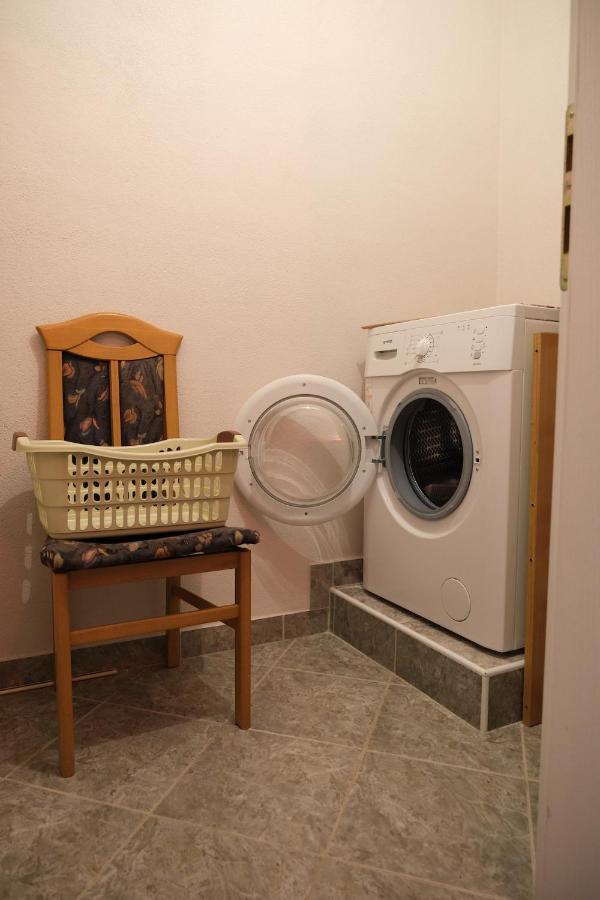 Apartments Jasmina Utjeha Ngoại thất bức ảnh